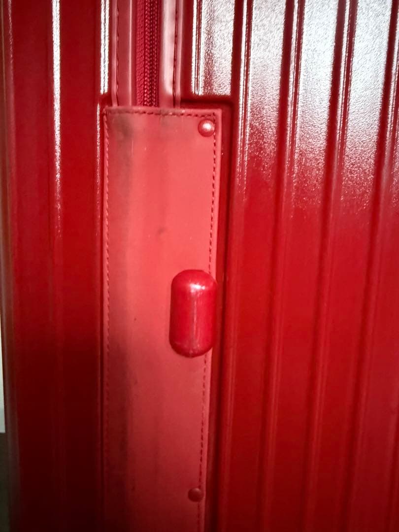 リモワ　スーツケース