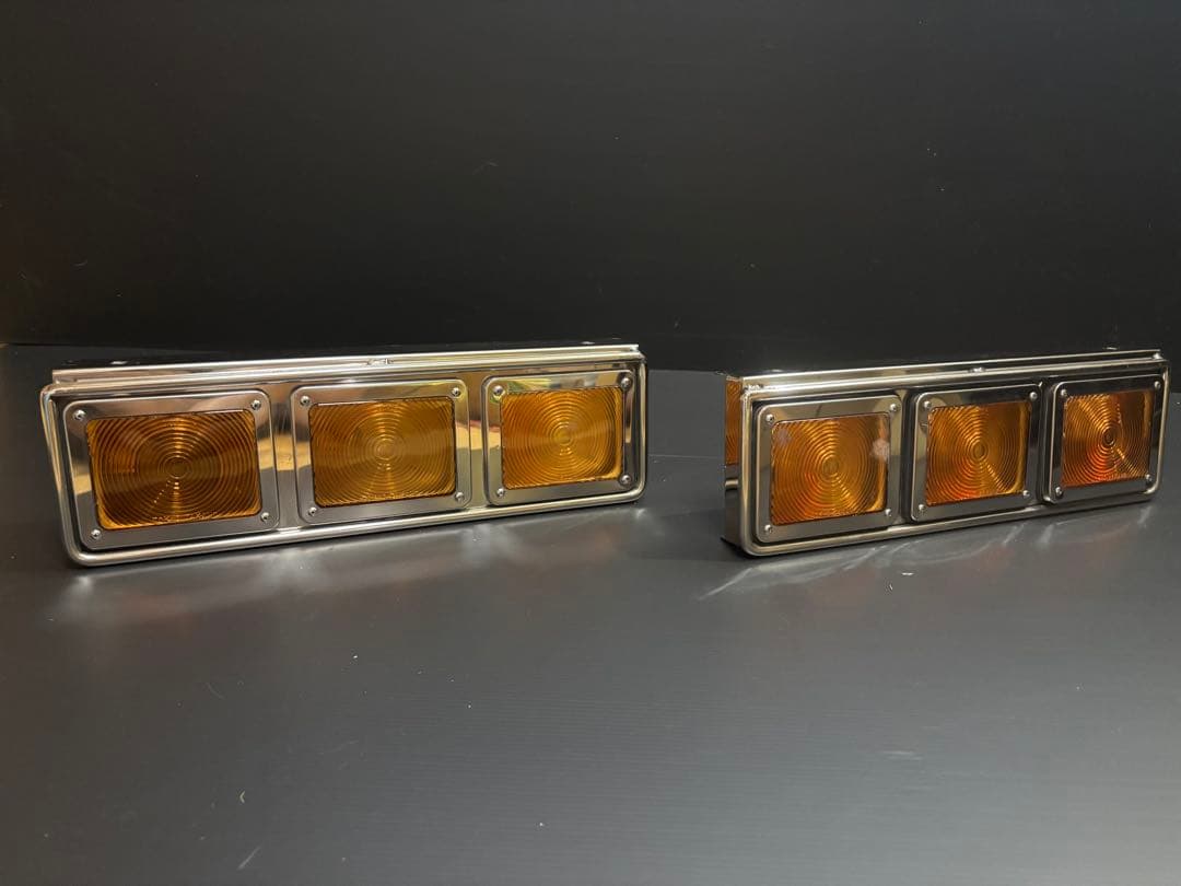 ☆3連 中間サイドウィンカー　丸棒巻き　左右セット　ステンレス　レトロ デコトラ