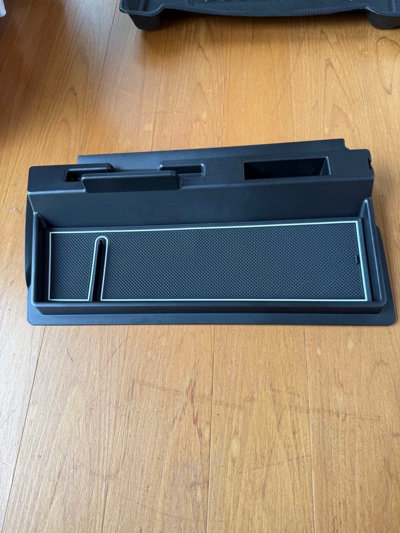 値下げ⭐️40系 現行ヴェルファイア　3Dマット、ゴミ箱、コンソール等セット