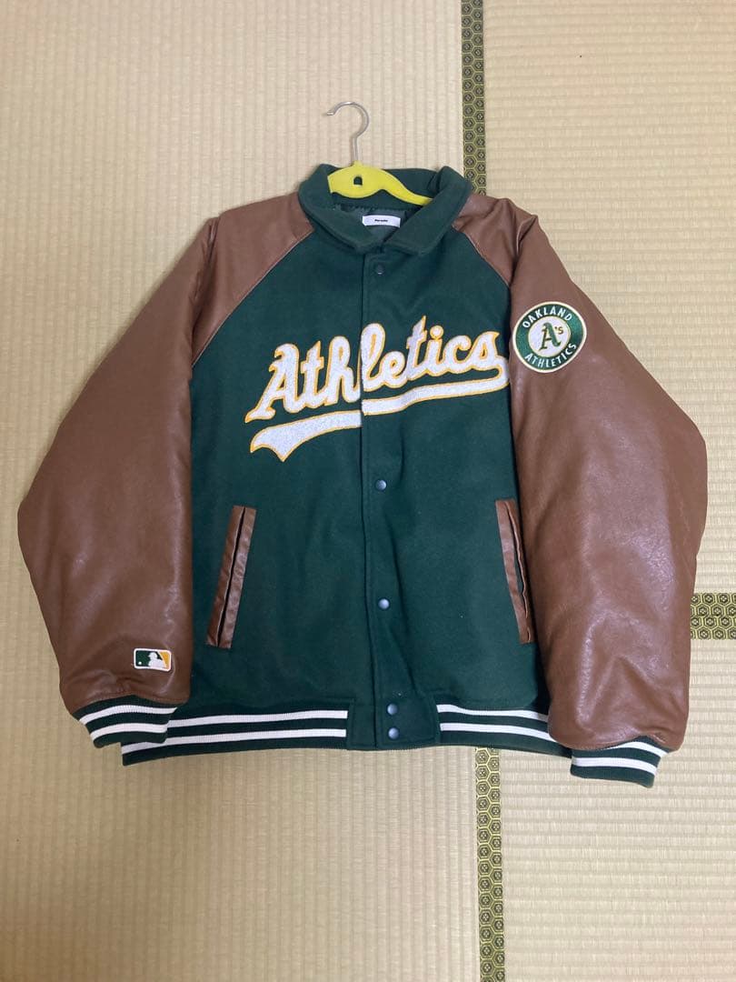 Perushu × MLB コラボスタジャン アスレチックス