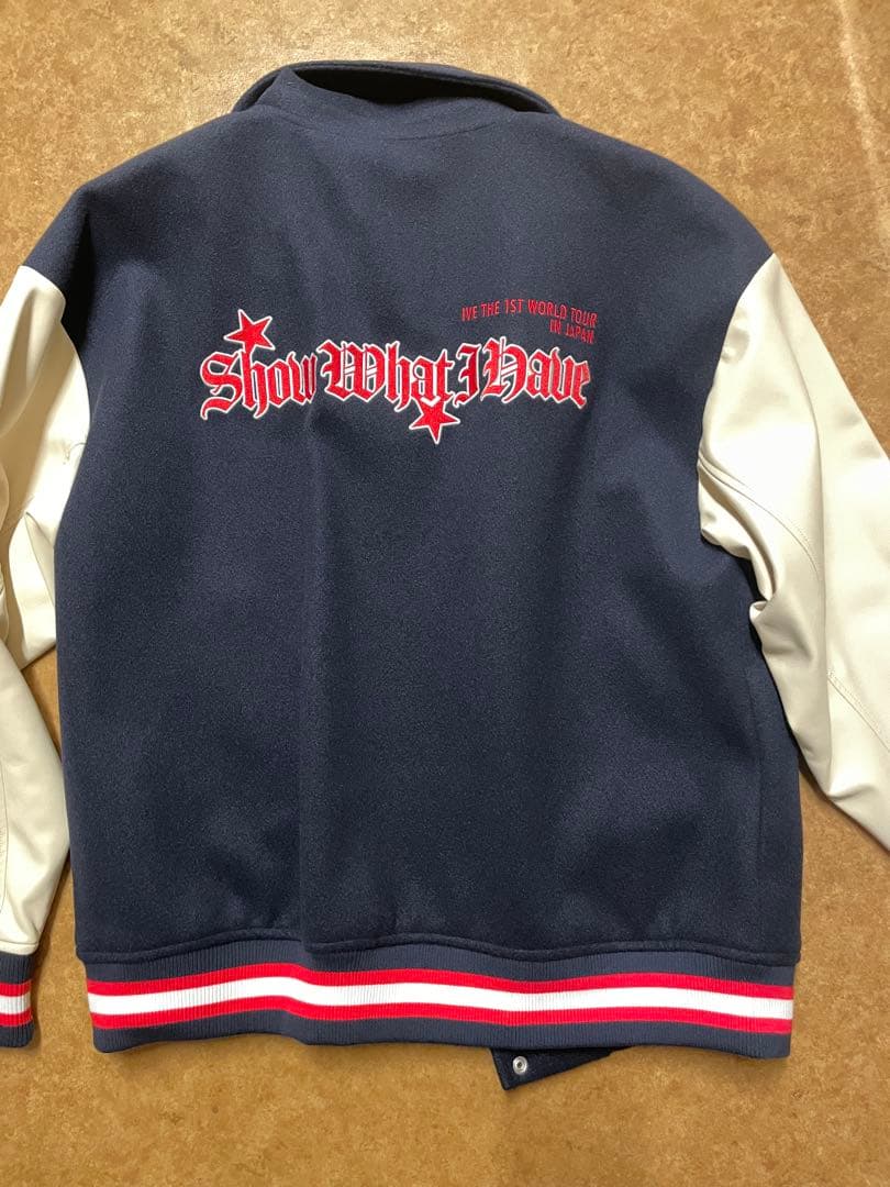 IVE スタジャン Lサイズ 全メンバー刺繍ワッペン付き 公式ライブグッズ