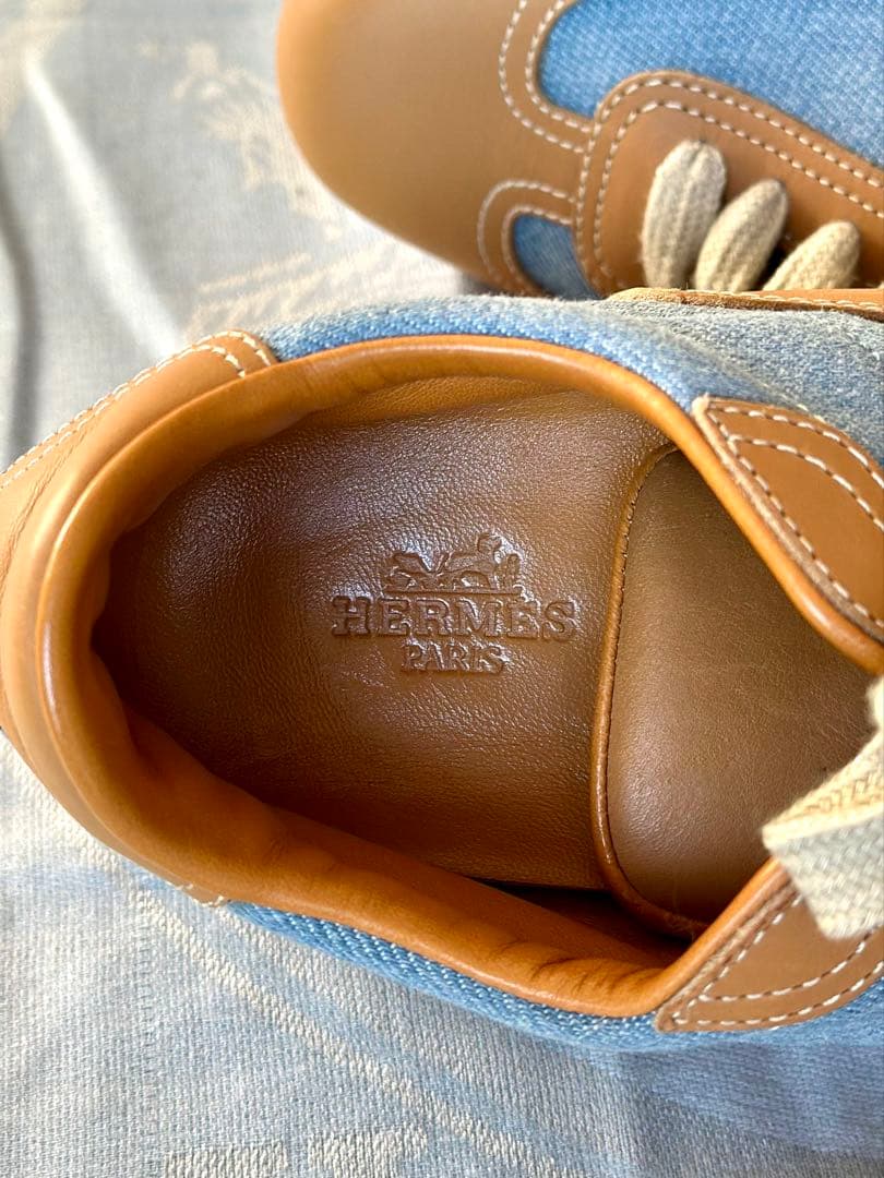 【ほぼ未使用】HERMES エルメス クイック スニーカー H11983