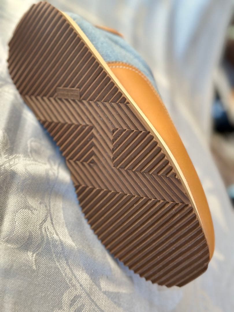 【ほぼ未使用】HERMES エルメス クイック スニーカー H11983