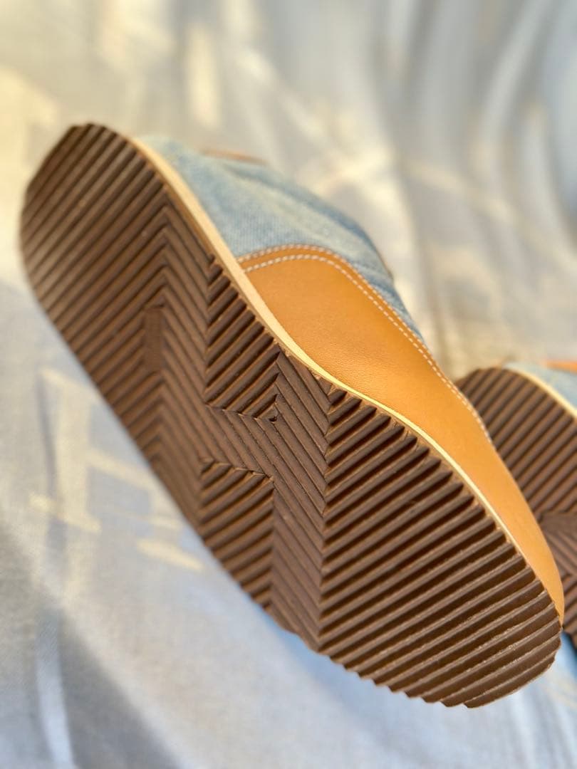 【ほぼ未使用】HERMES エルメス クイック スニーカー H11983