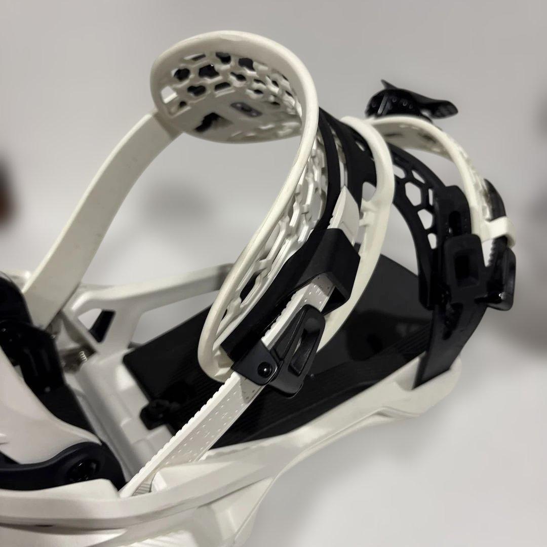 最終セール【美品】SUPERMATIC スノーボード ビンディングＬサイズ