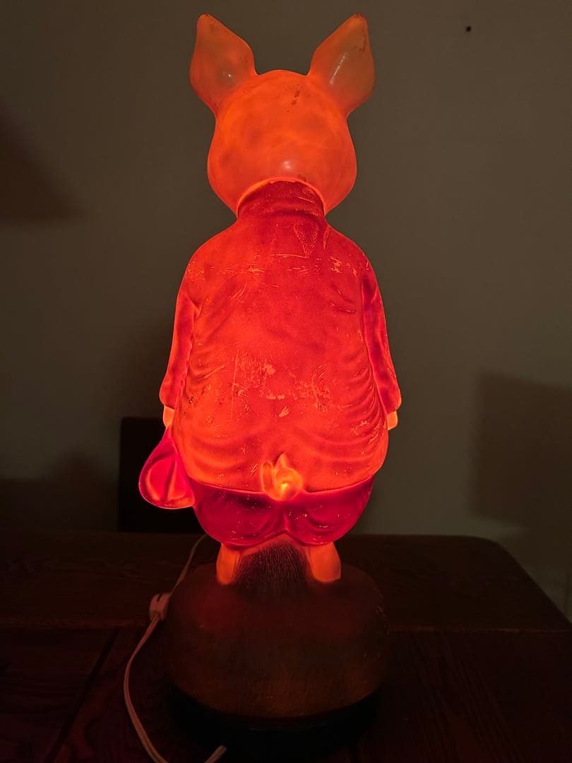 ピグリン•ブランド ぶたの電気スタンド ぶたの置物 - メルカリ