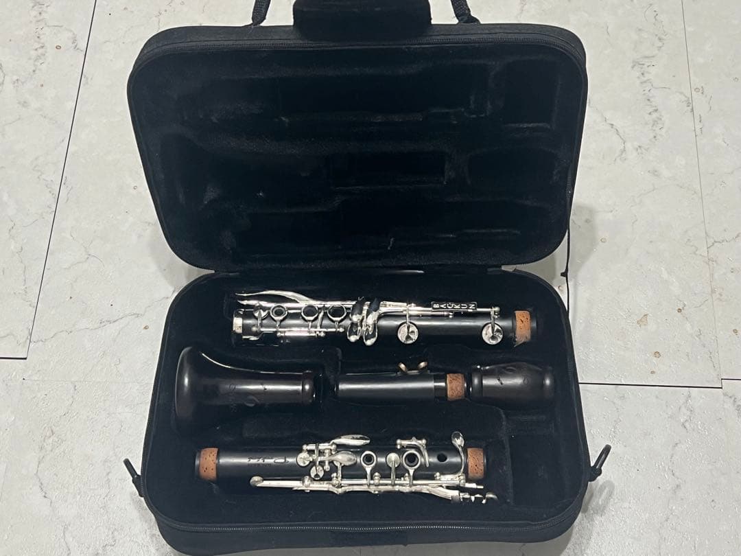 Backunクラリネット本体とケース