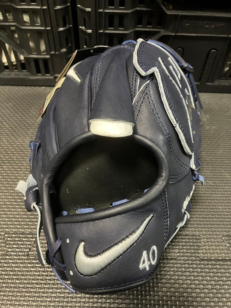 売り切り！ NIKE グローブ 王建民 シグネチャーモデル - メルカリ