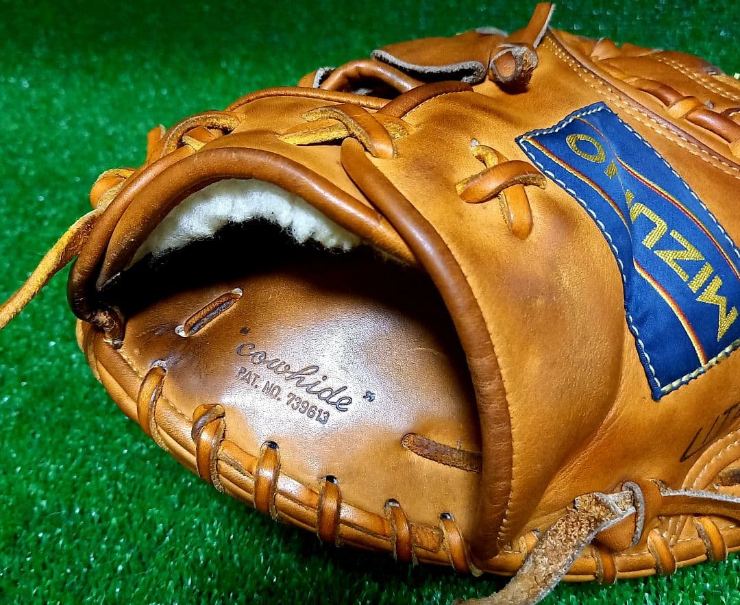 珍品、エラー品 美津濃ワールドウィン硬式ミット model 「CD」