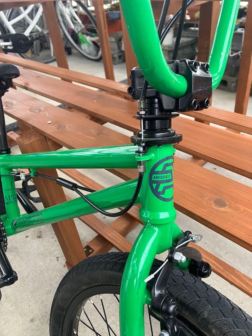 (送料無料)ARES BIKES APLUSグリーン