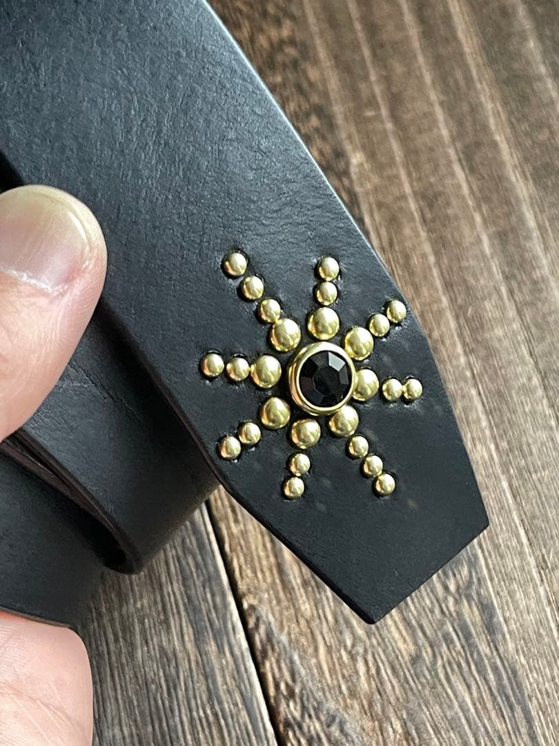 ディッキーズ874専用スタッズベルト 真鍮 ミッスーリ HTC CALEE - メルカリ