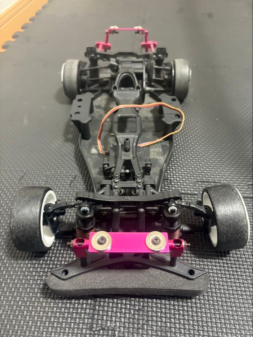 ラジコンシャーシ