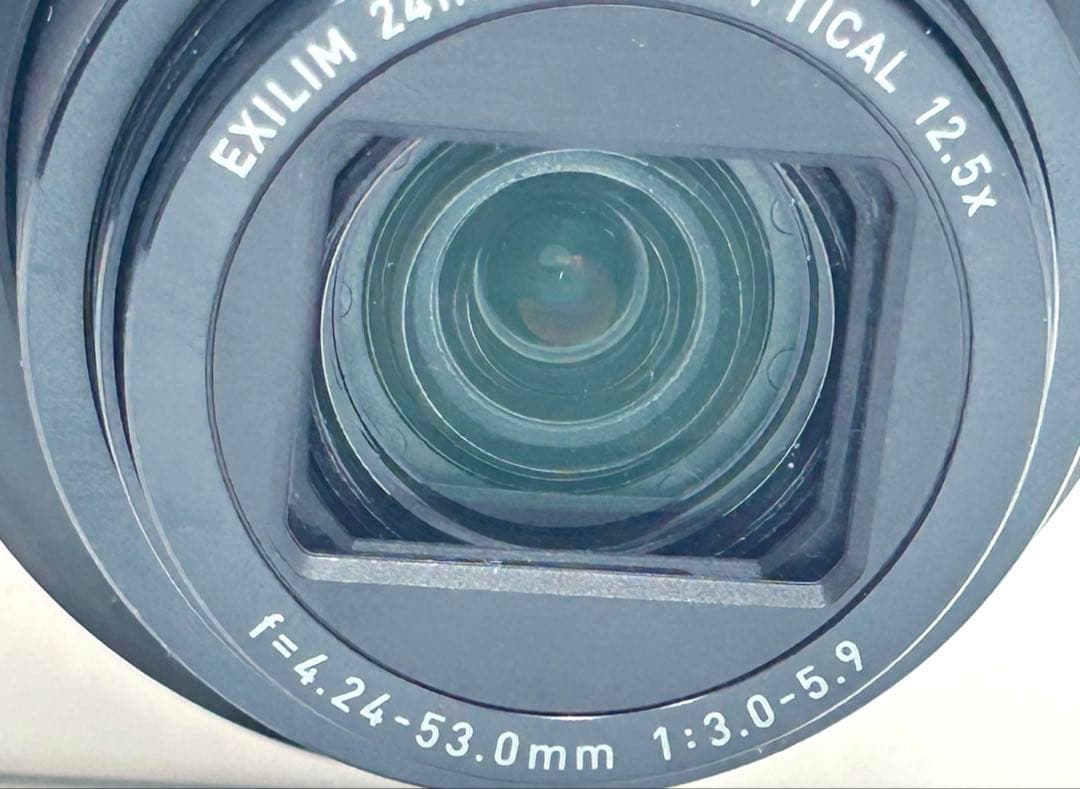 訳アリ品　CASIO コンパクトデジタルカメラ　EX-ZR100 ホワイト