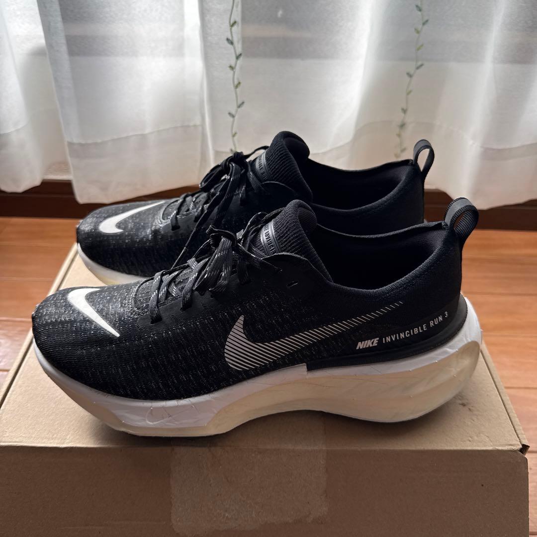 Nike Invincible Run ブラック 28.0cm