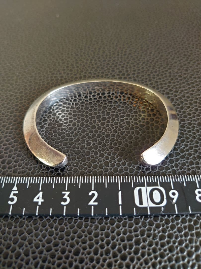 ファンタスティックマン トライアングル バングル