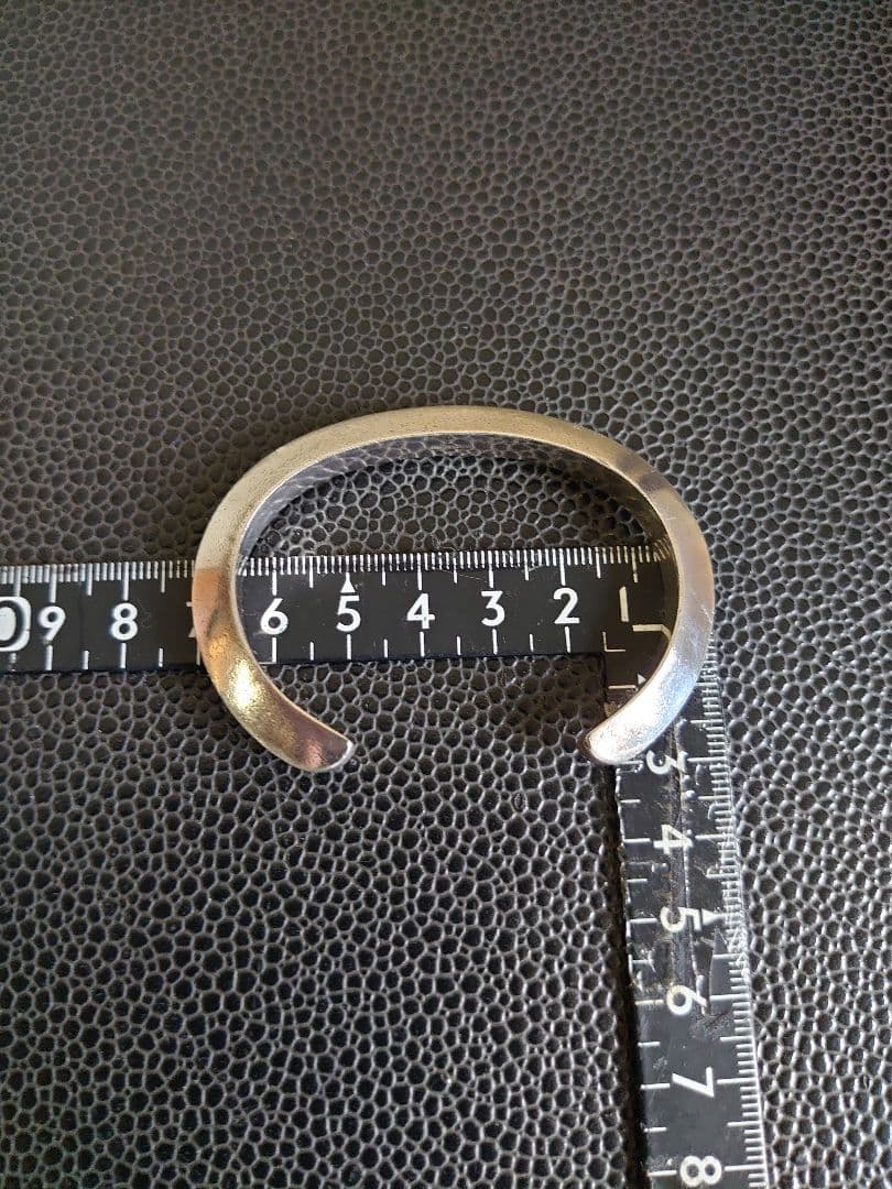 ファンタスティックマン トライアングル バングル