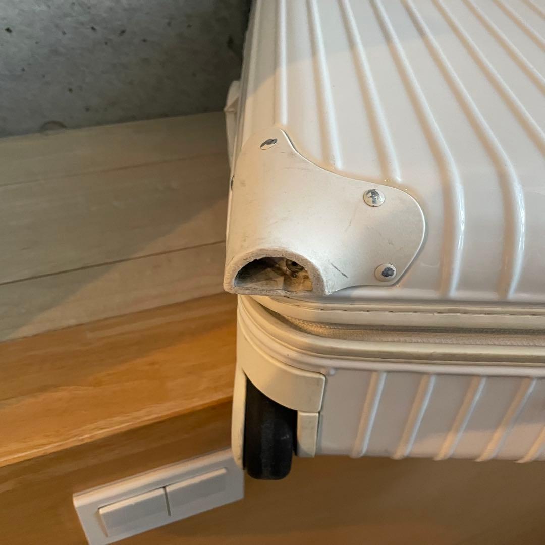 リモワ ユナイテッドアローズ サルサ エクリュ 32l