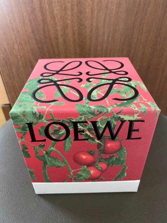 ロエベ LOEWE トマトリーフ キャンドル スモールサイズ (170g)