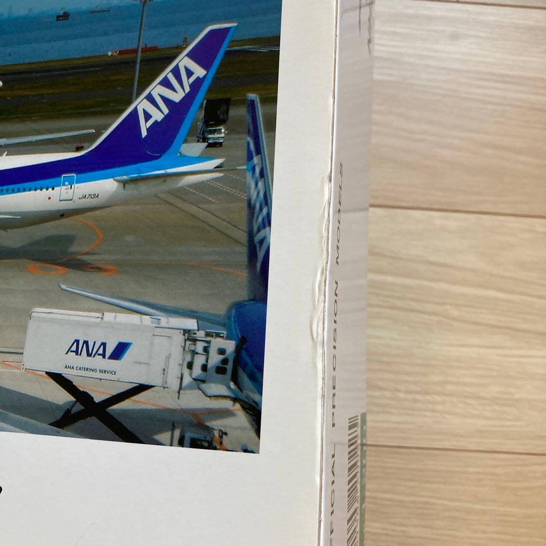 未開封品】1/200 全日空商事 ANA B777-200 JA713A - メルカリ