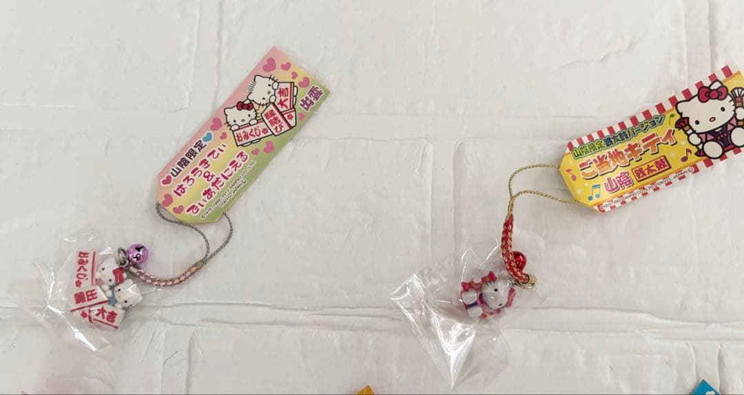 ハローキティ ご当地キティストラップ 8個セット（バラ売り不可）