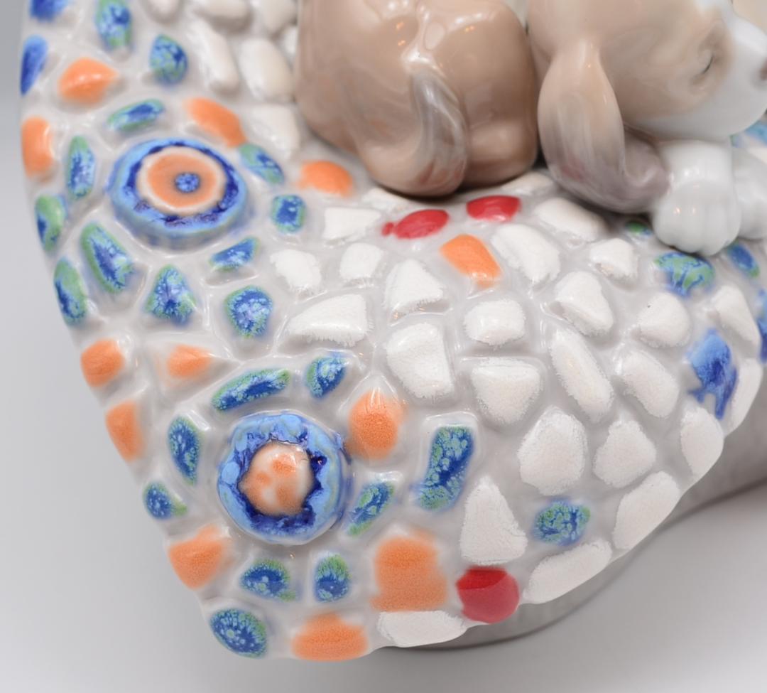 バルセロナの街角／内気な入浴犬　リヤドロ　２体おまとめ　光沢仕上げ　ご成約済み