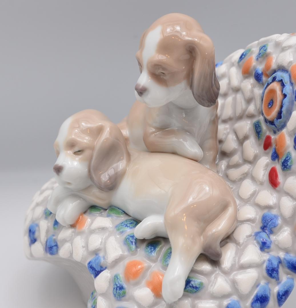 バルセロナの街角／内気な入浴犬　リヤドロ　２体おまとめ　光沢仕上げ　ご成約済み