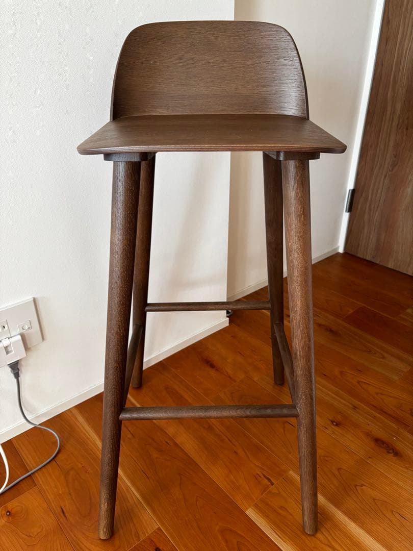 muuto NERD BAR STOOL 座面高さ75cm 木製バースツール1脚