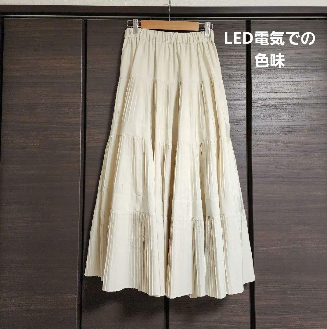 ビアズリー プリーツティアードスカート フリーサイズ ホワイト