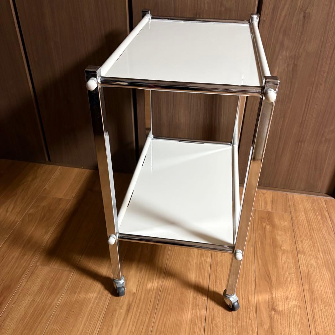 美品　高田ベッド　ワーゴンキャスター付　院内設備　医療用　収納　2段式　日本製