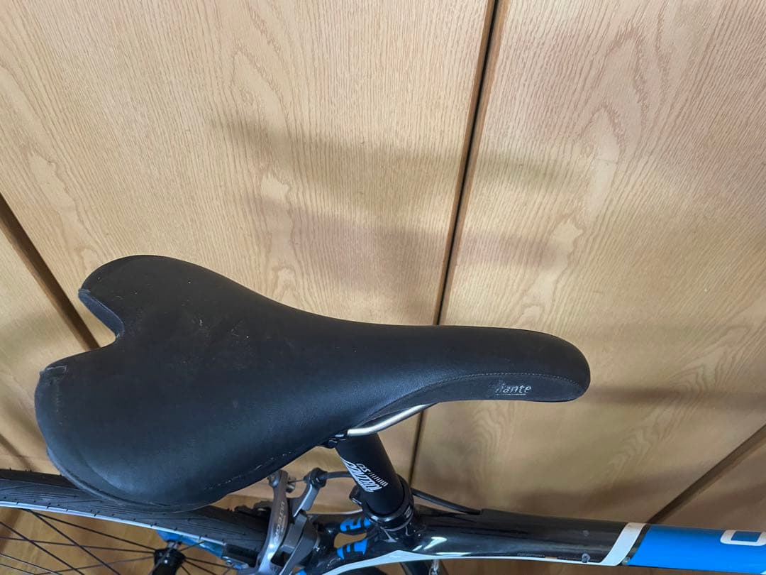 FOCUS IZALCO TEAM SL 電動アルテグラ　11速