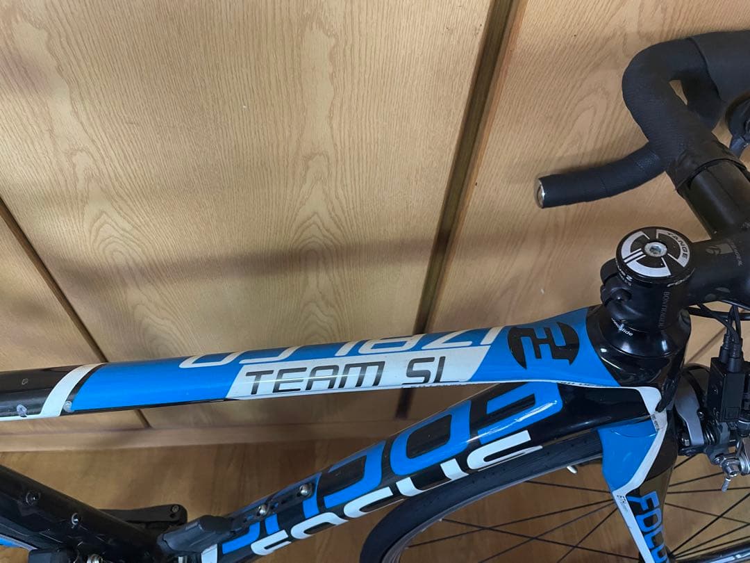FOCUS IZALCO TEAM SL 電動アルテグラ　11速