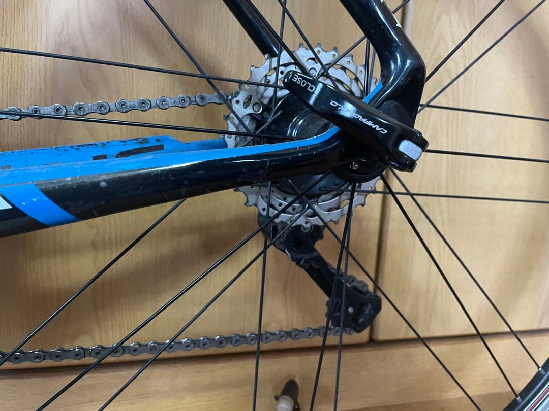 FOCUS IZALCO TEAM SL 電動アルテグラ　11速