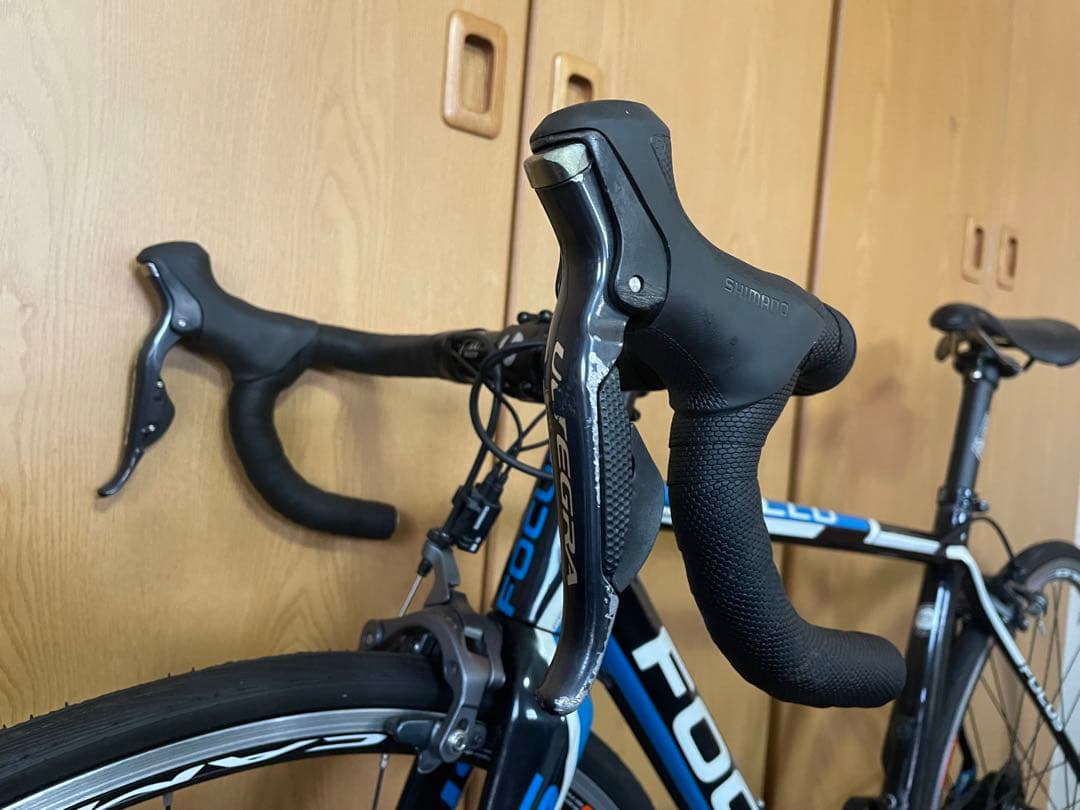 FOCUS IZALCO TEAM SL 電動アルテグラ　11速