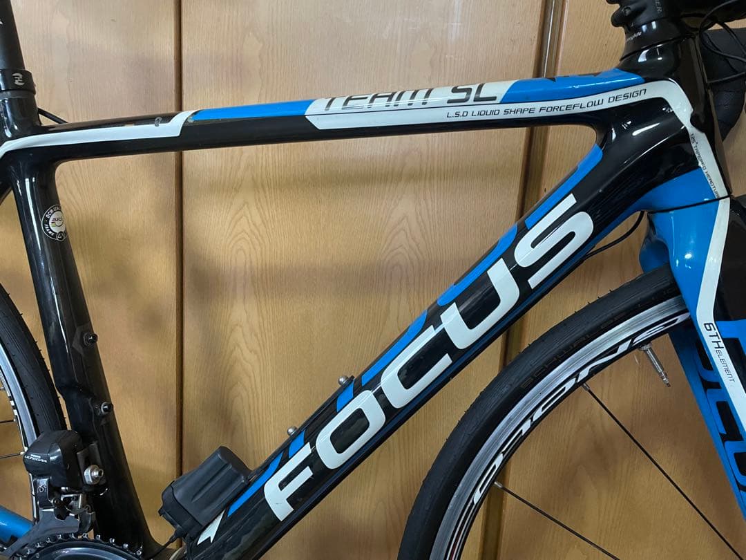 FOCUS IZALCO TEAM SL 電動アルテグラ　11速