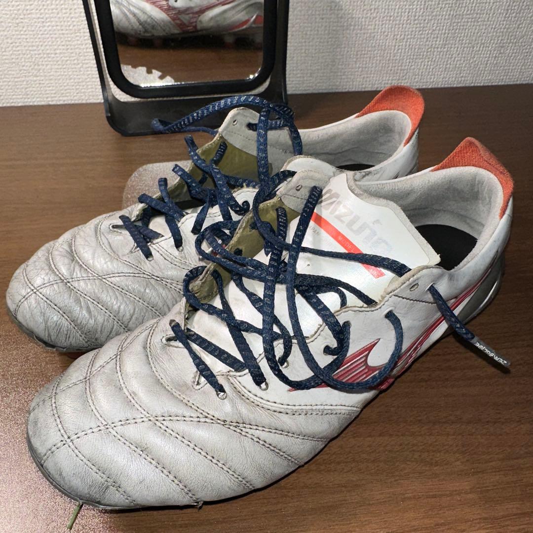 ミズノ モレリアNEO4 限定色