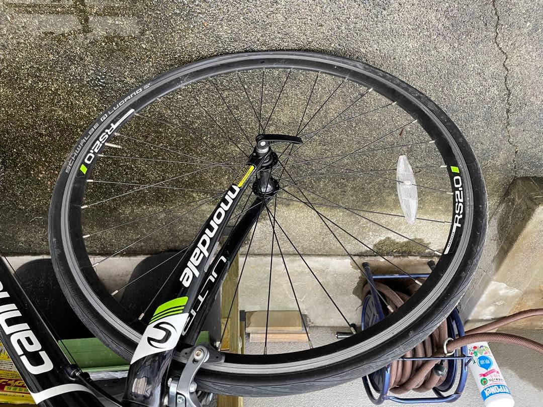 Cannondale キャド8（ティアグラ）　空気入れセット