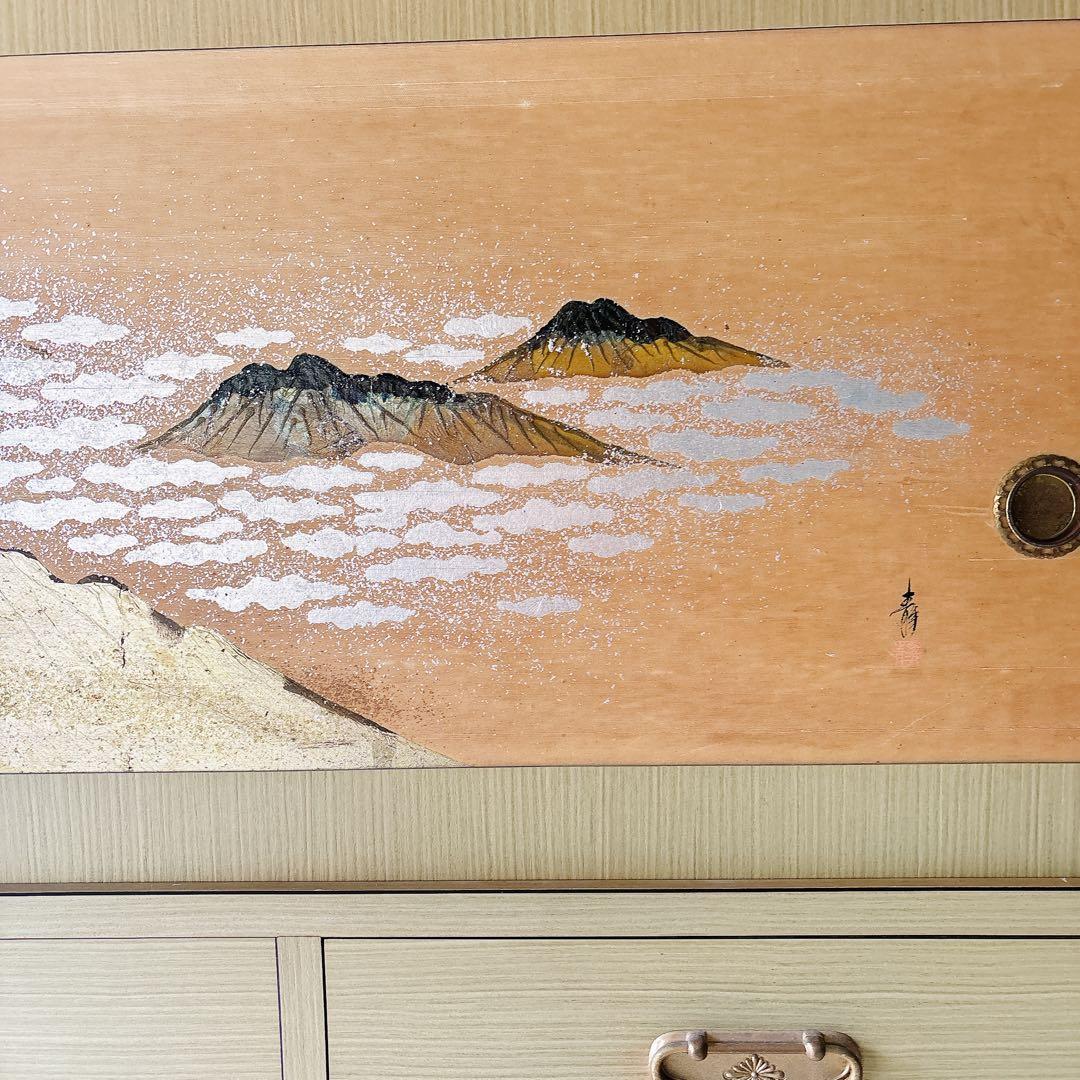 高級桐箪笥 観音開き 山水絵 伝統工芸品 桐ダンス 和ダンス 鍵付き 送料