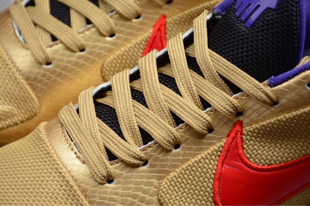 シューズ(男性用) UNDEFEATED x Nike kobe 5 \"Hall of fame\"