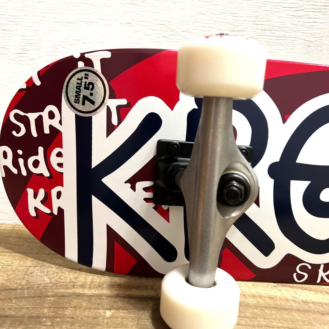 新品 海外正規品 KROOKED スケートボード 7.5インチ
