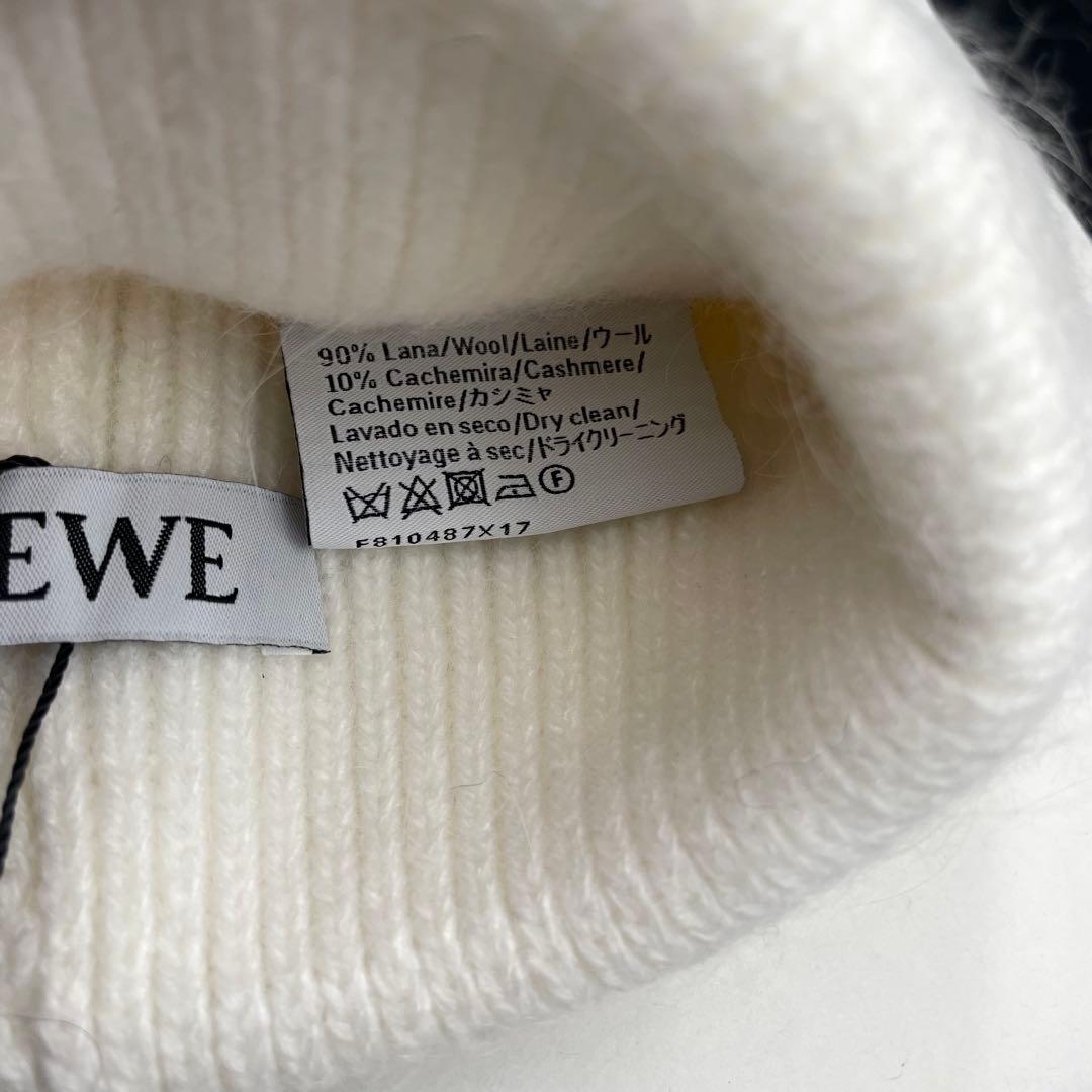 未使用☆ロエベ ニット帽 カシミヤ混 ロゴ レディース ホワイト - メルカリ