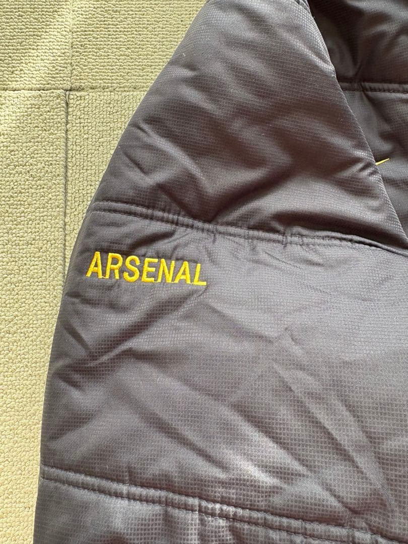 NIKE アーセナル　サッカー　中綿ベンチコート　アウター　ダウンパーカー