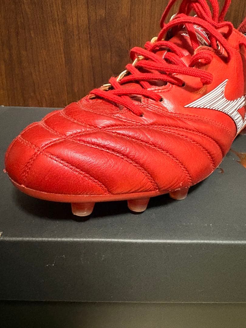 Mizuno Morelia NEO III サッカーシューズ レッド