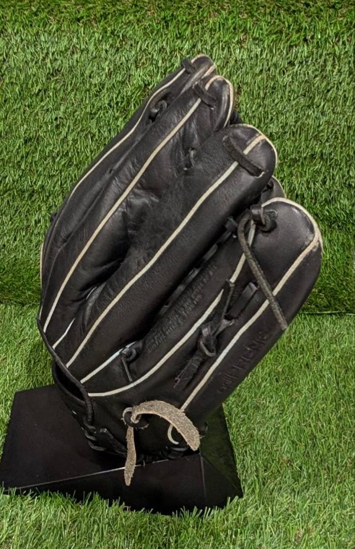 野球グラブ　グローブ　一般軟式大人用　外野手用　アディダス　adidas