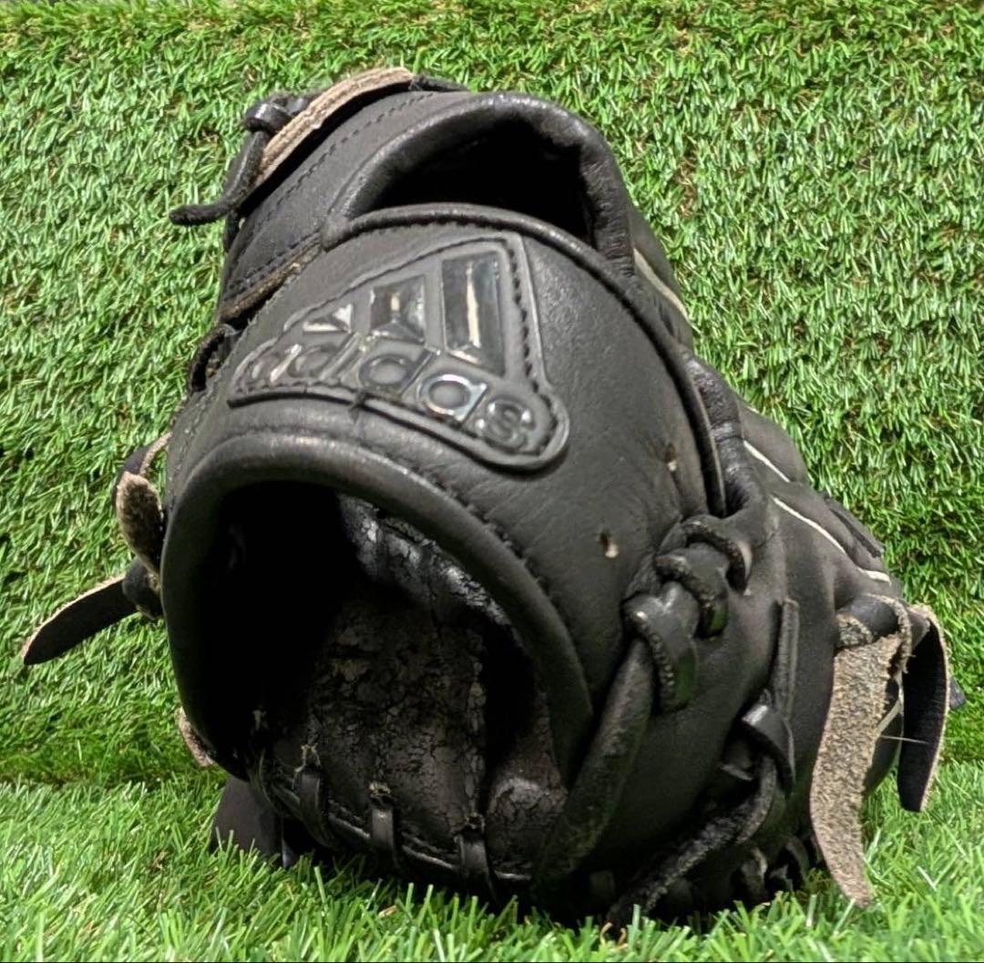 野球グラブ　グローブ　一般軟式大人用　外野手用　アディダス　adidas