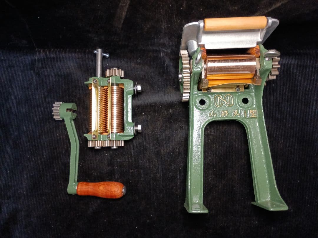 衛生的小野式製麺機1型　2.2mm レストア済み　ベース板無し