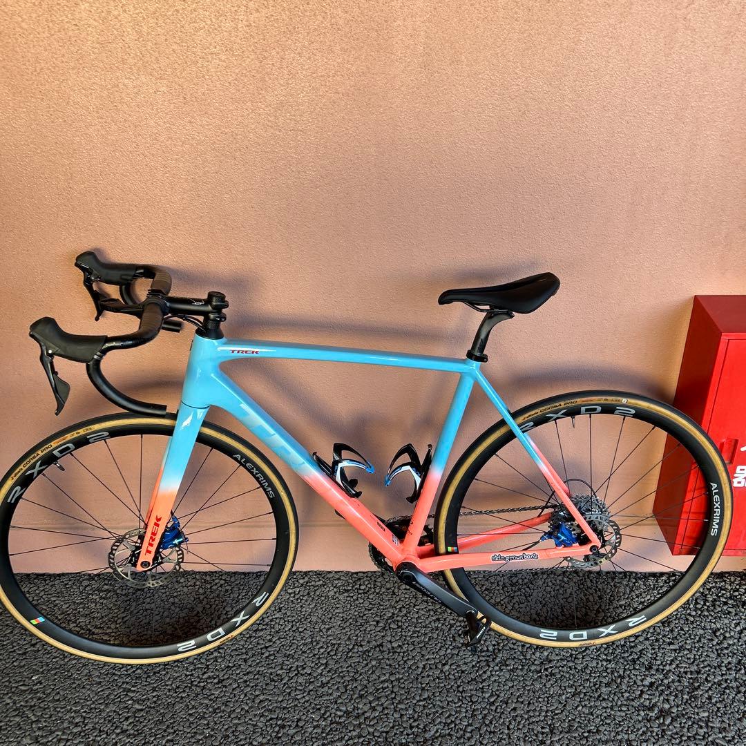 TREK EMONDA ALR 5 56サイズ　ホイール純正