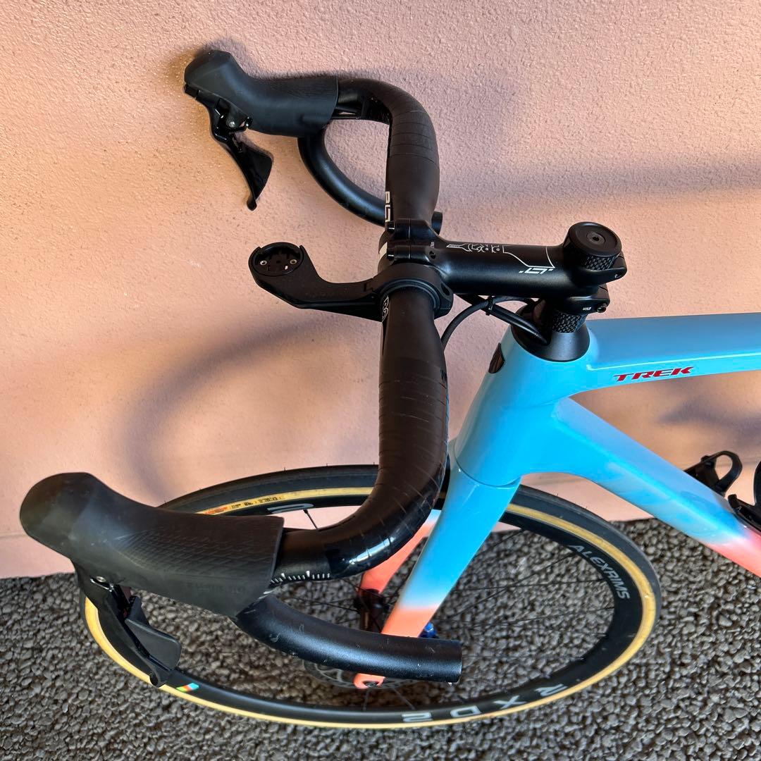 TREK EMONDA ALR 5 56サイズ　ホイール純正