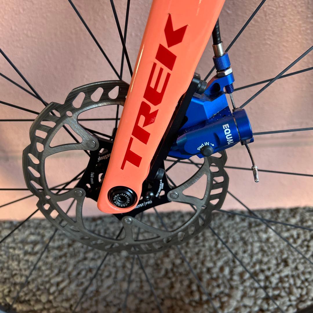 TREK EMONDA ALR 5 56サイズ　ホイール純正