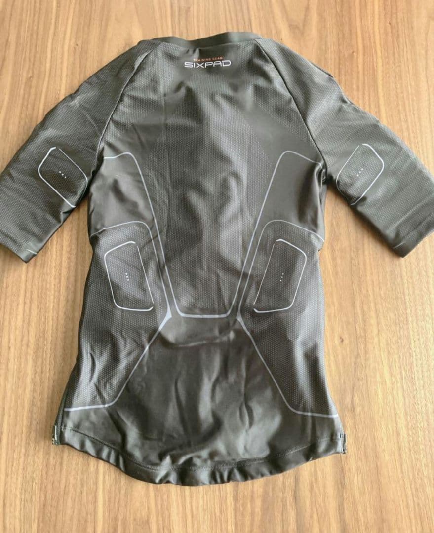 最終お値下げ最安値SIXPAD パワースーツ上下セット レディースMサイズ