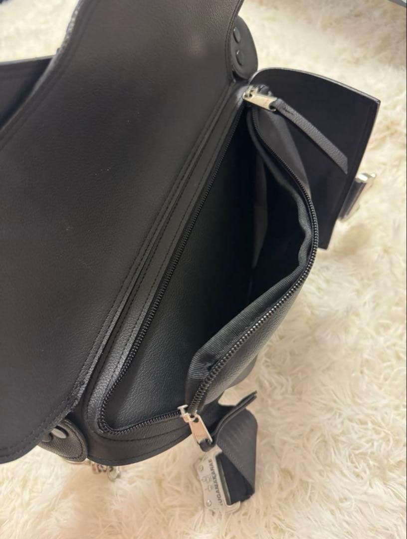 IUGAMAKARAS ショルダーバッグ 黒